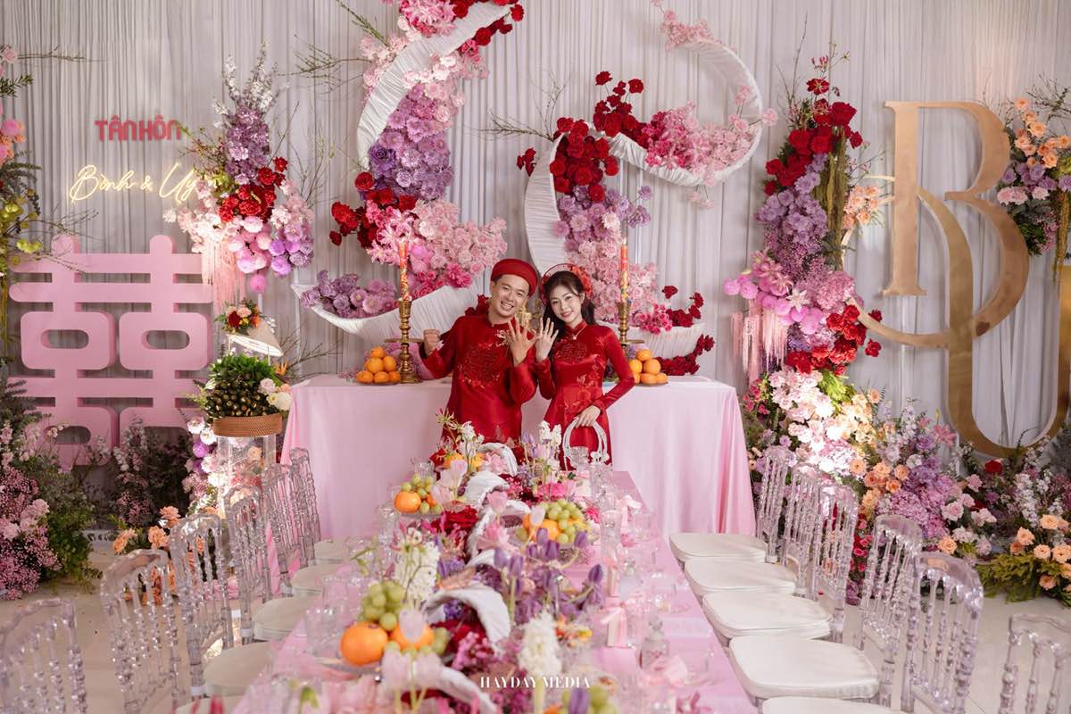 1A.260.a-hau-nguyen-hoang-phuong-uyen-chon-binh-uyen-202500009