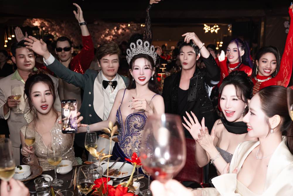 1A.294.bup-be-chau-a-kieu-vu-thi-diem-kieu00012