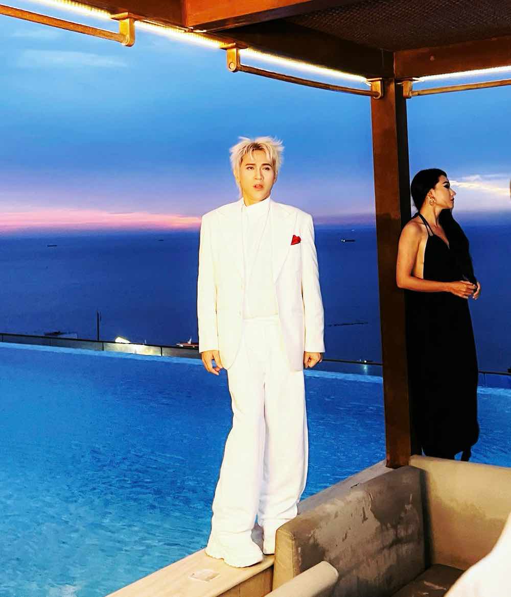 1A.432.nguyen-vu-say-mot-doi-vi-em-truyen-thong-spotlight-vi-em00002