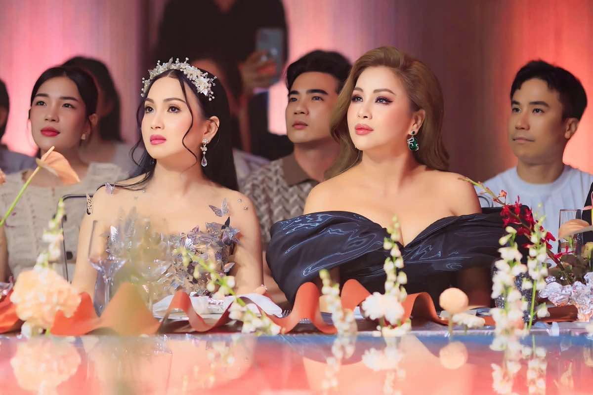 1A.627.ha-phuong-minh-tuyet-show-chung-thanh-phong-2025-spotlight-vietnam5