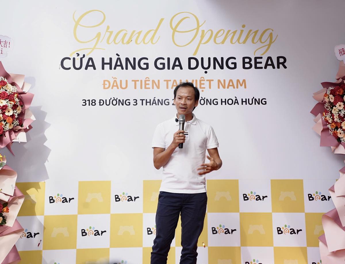 1A.638.bear-vietnam-khai-truong-spotlight-vietnam-di-dong-viet-2025-18