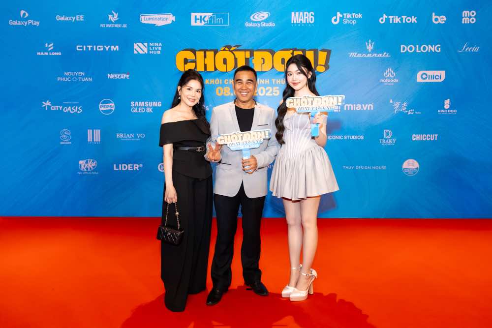 1A.682.review-chot-don-spotight-vietnam5
