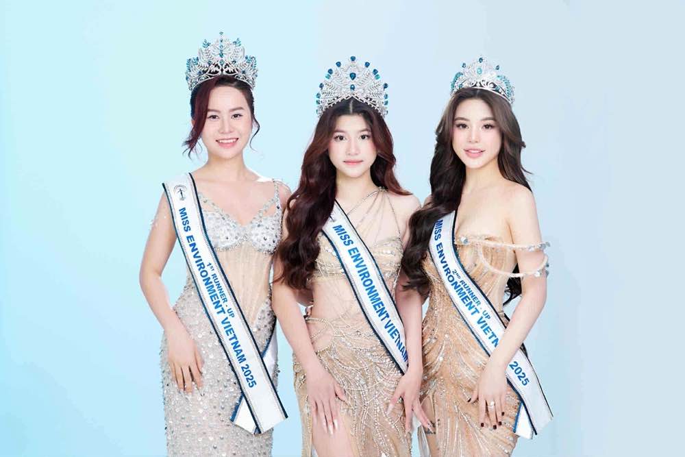 1A.683.a-hau-nguyen-phuong-thao-spotlight-vietnam-10