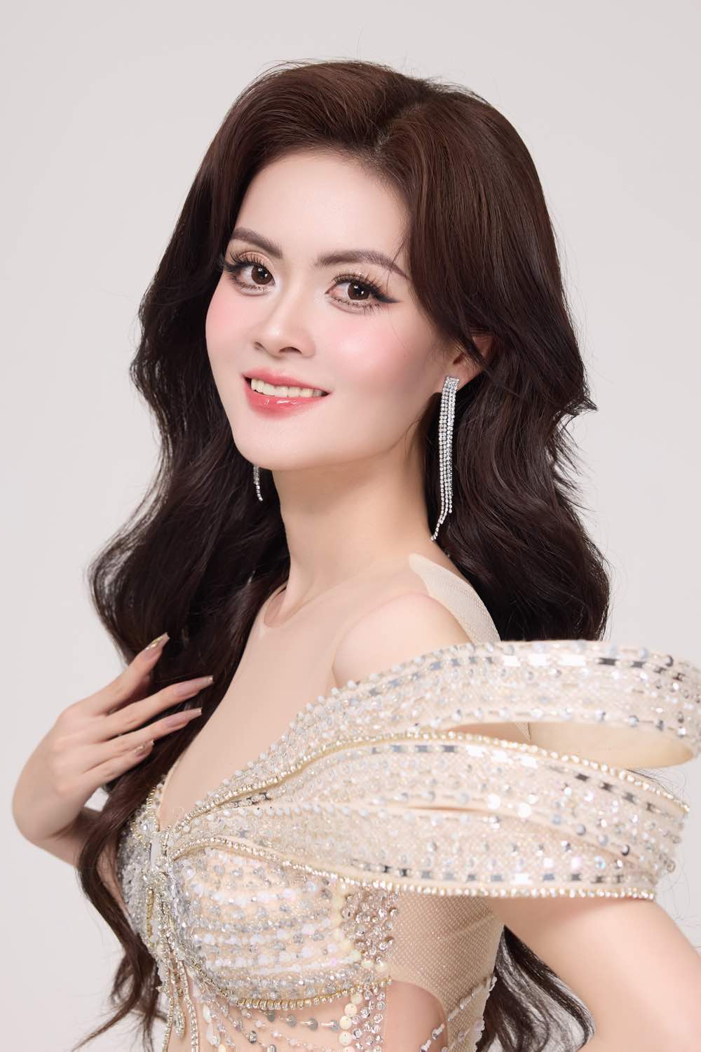 1A.737.Anh profile cua Thao Trang