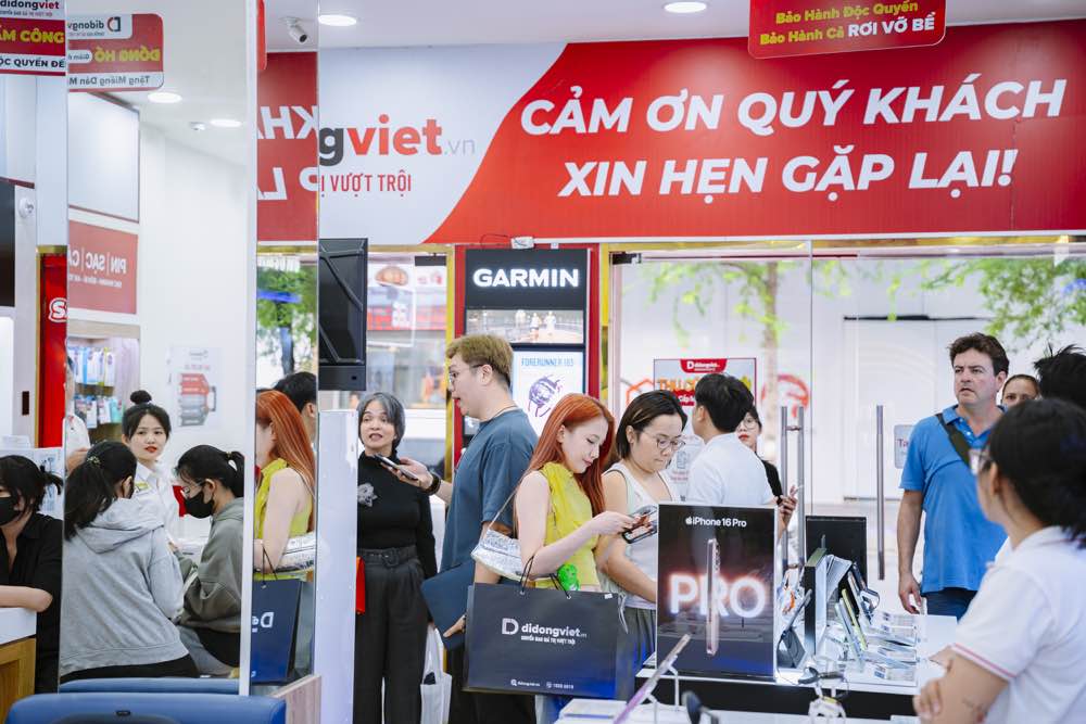 1A.866.di-dong-viet-2025-spotlight-vietnam5