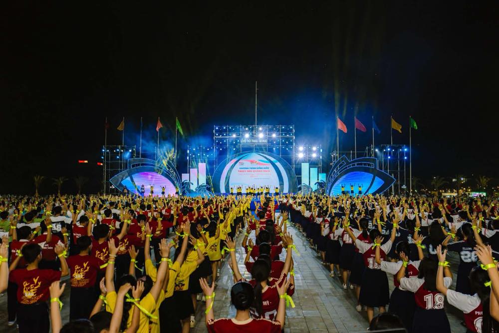 1A.884.MC-Pham-truong-giang-tuan-le-du-lich-quang-ngai-2025-spotlight-vietnam7