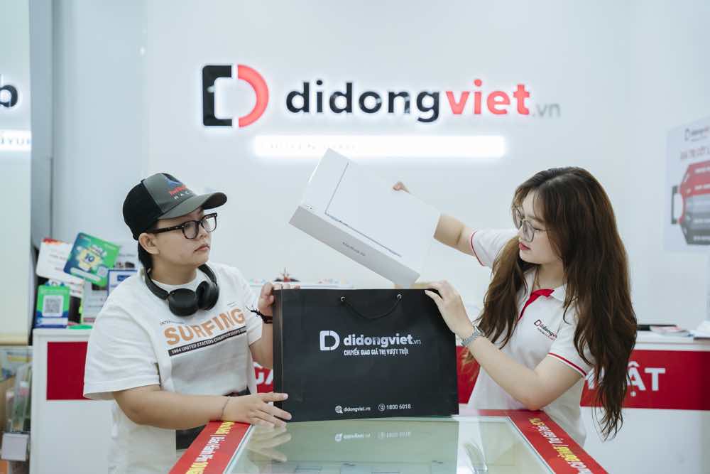 1A.887.di-dong-viet-macbook-2025-spotlight-vietnam2