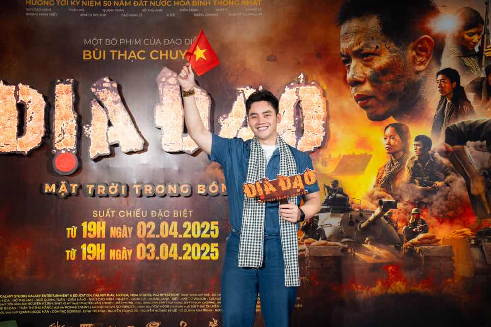 1A.908.MANH-KHANG-dia-dao-mat-troi-trong-bong-toi-spotlight-vietnam9