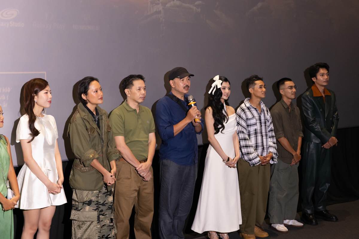 1A.915.dia-dao-mat-troi-trong-bong-toi-spotlight-vietnam1
