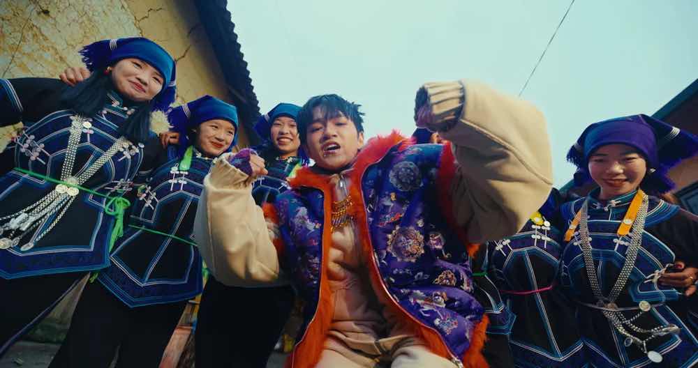 1a.02.cheng-chong-ai-chong-ai-2