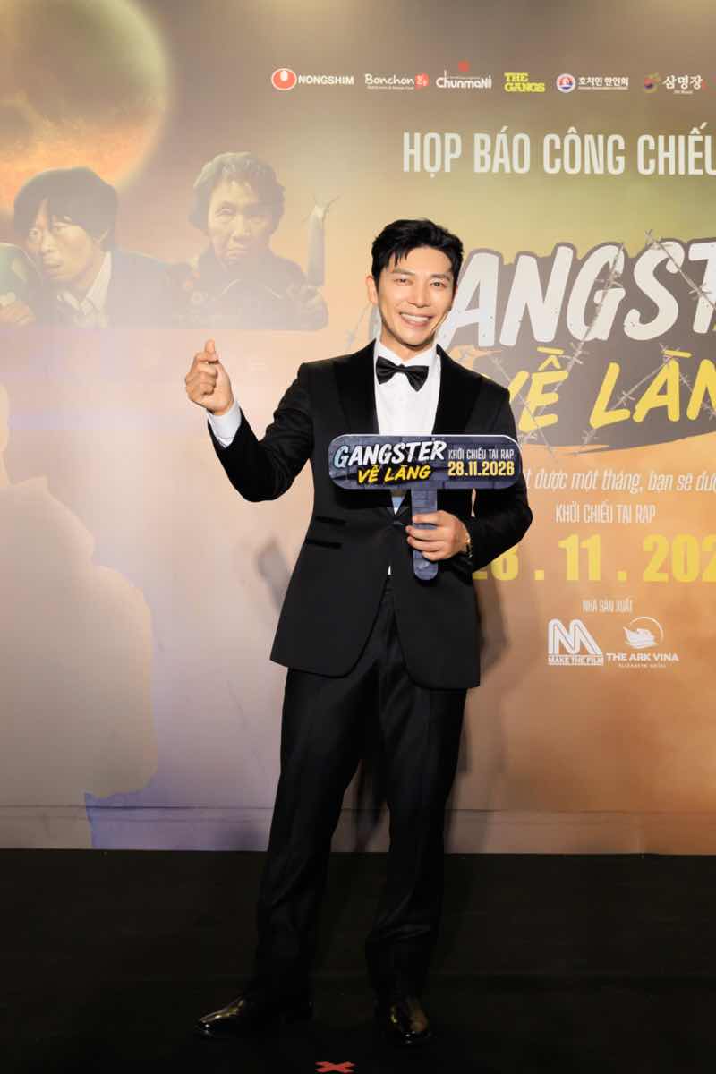 1a.125.ji-seung-jyun-sang-vietnam-hau-due-mat-troi-truyen-thong-spotlight-vietnam16