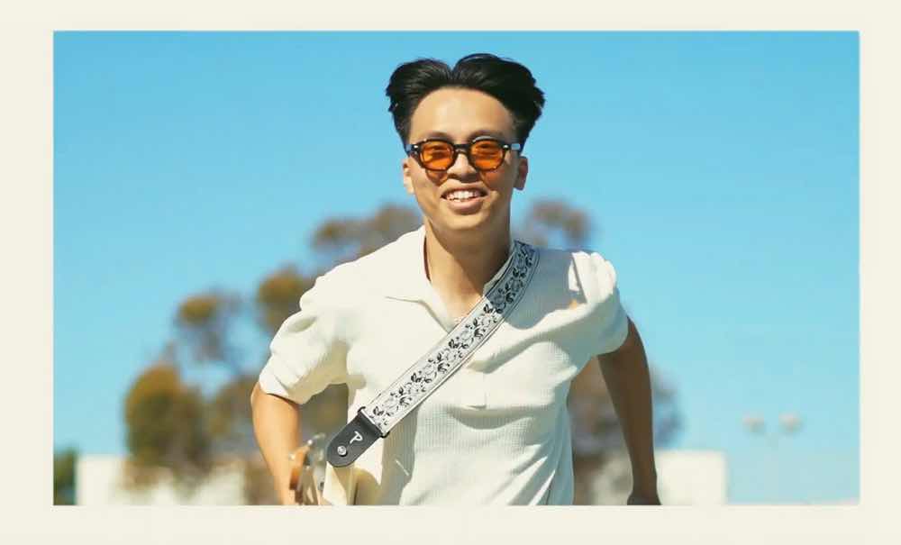 1a.150.nghe-si-guitar-nguyen-tran-just-talk-truyen-thong-spotlight-vietnam-1