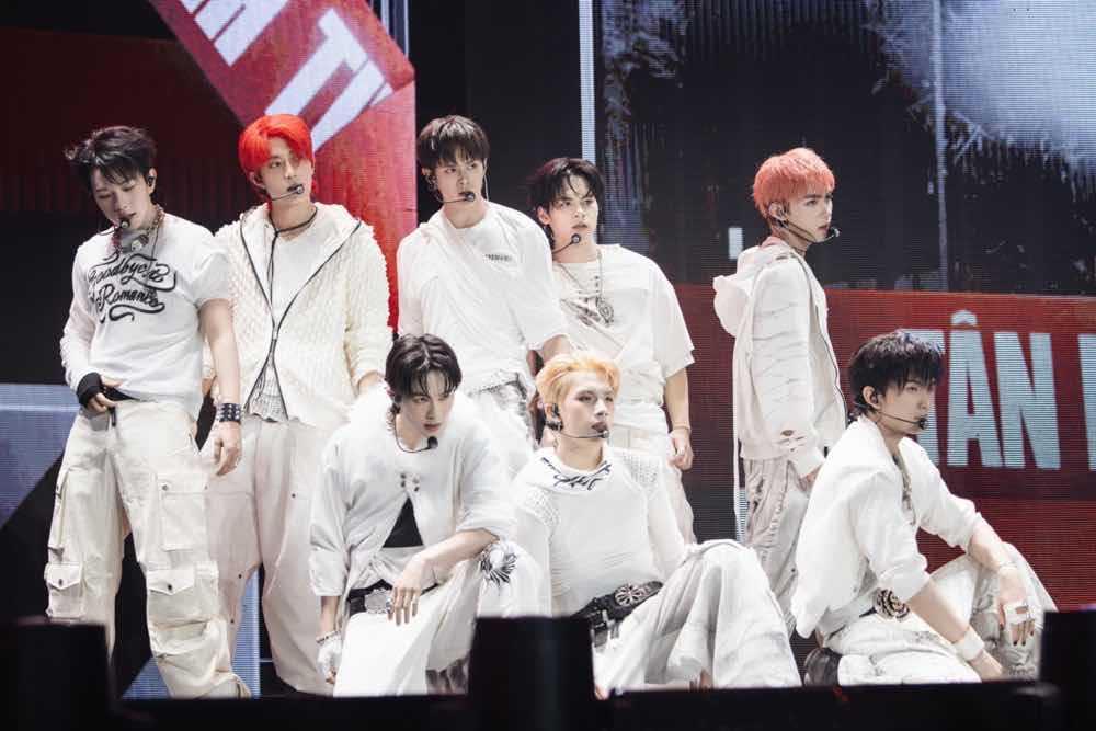 1a.16.Tiet muc Temple mang đam ca tinh nhom nhac nam than tuong