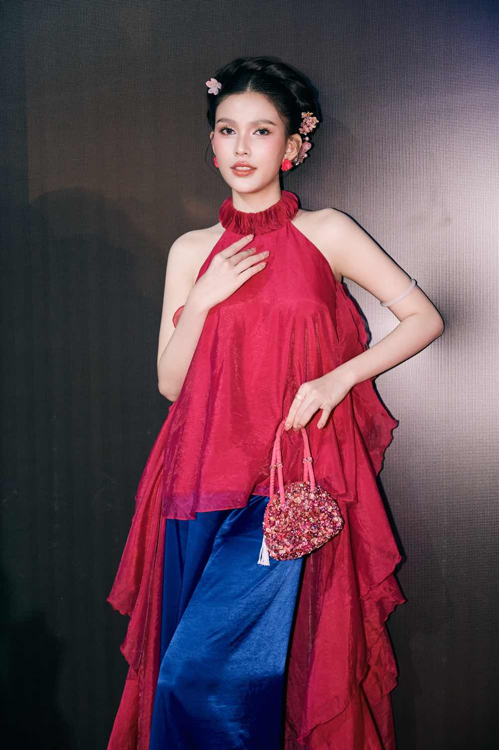 1a.184.phan-tran-linh-dan-12