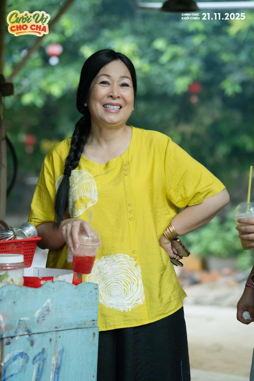 1a.199.hong-van-cuoi-vo-cho-cha-truyen-thong-spotlight-vietnam-5