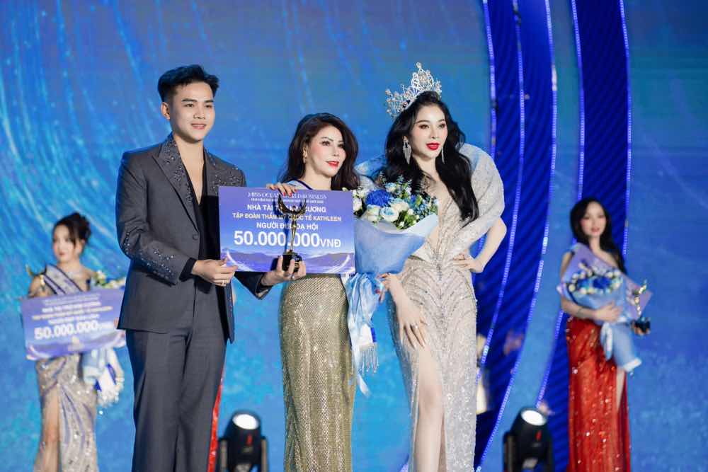 1a.25.nguyen-thi-thuy-hang-dang-quang-nguoi-dep-da-hoi-miss-ocean-world-business-2026-11