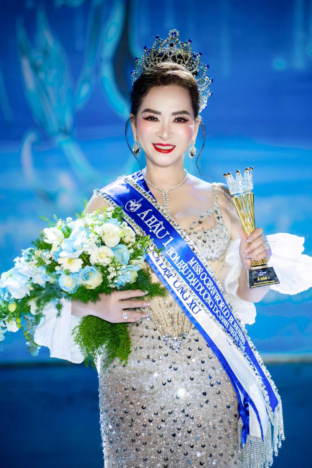 1a.31.chung-ket-miss-ocean-world-business-2026-hoa-hau-dai-duong-doanh-nhan-the-gioi-truyen-thong-spotlight-vietnam-16