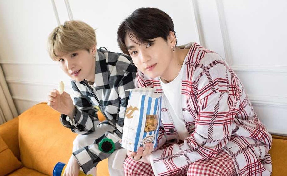 1a.358.a.suga-father-nicknam-for-jungkook-bts-truyen-thong-spotlight-vietnam00001