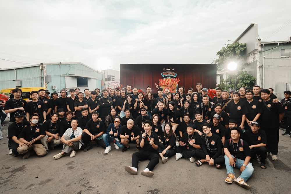 1a.38.madam-thanh-sac-truyen-thong-spotlight-vietnam-14