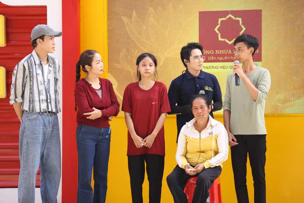 1a.386.mai-am-gia-dinh-viet-truyen-thong-spotlight-vietnam00001