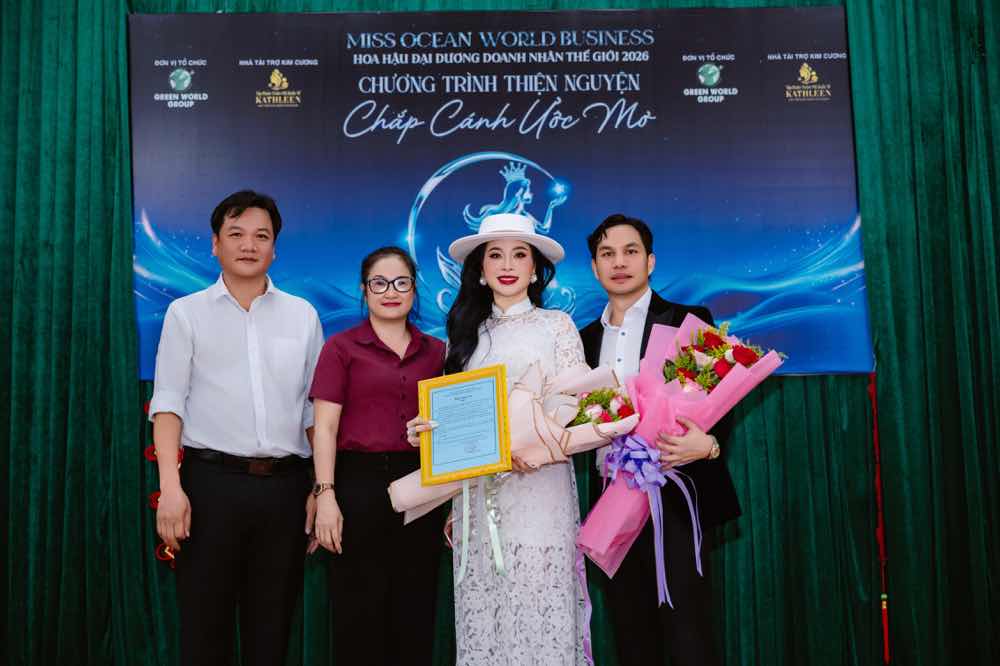 1a.39.thi-sinh-miss-ocean-world-business-2026-truyen-thong-spotlight-vietnam-42