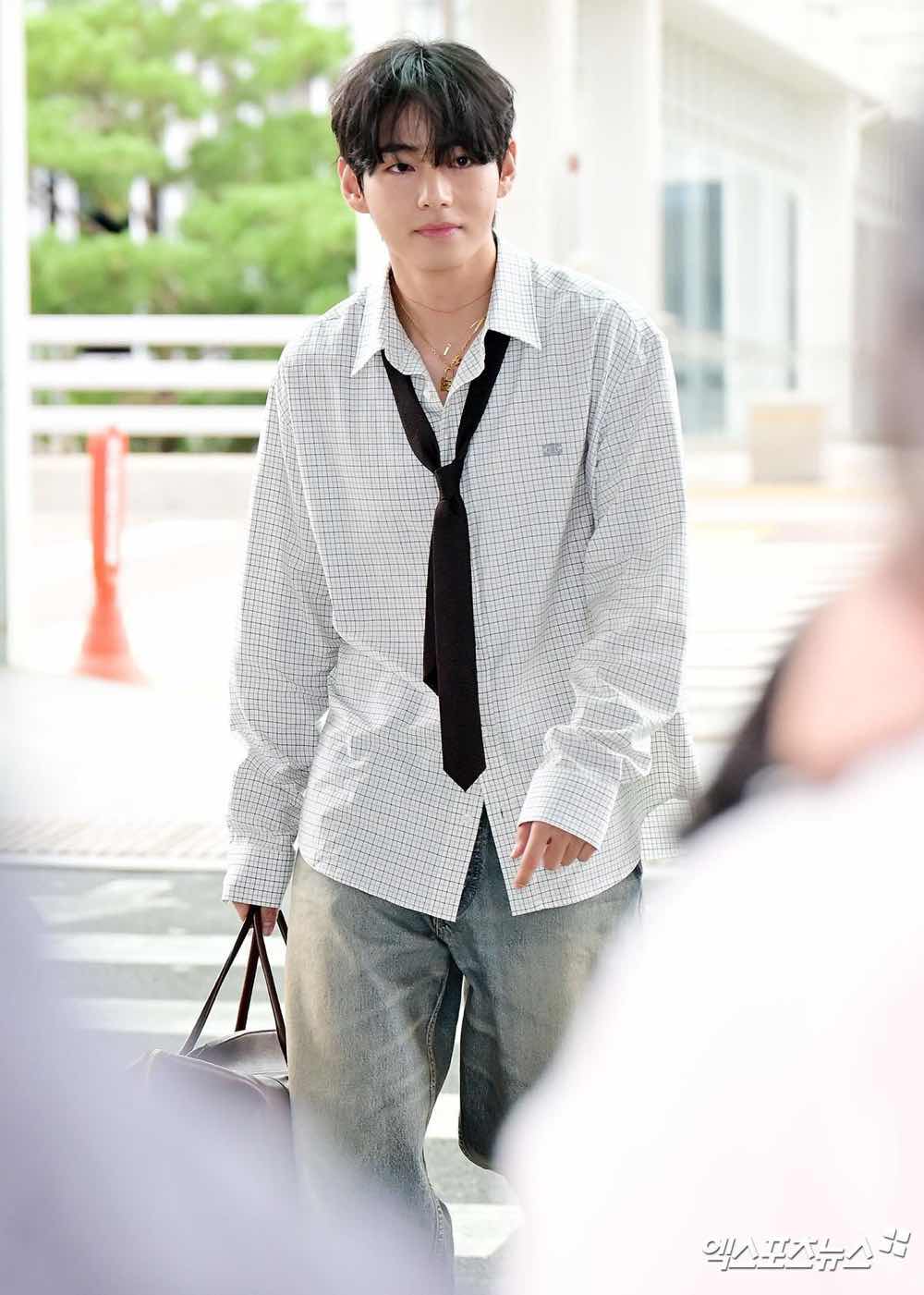 1a.405.v-taehyung-run-diet-comback-2025-truyenthong-spotlight-vietnam00003