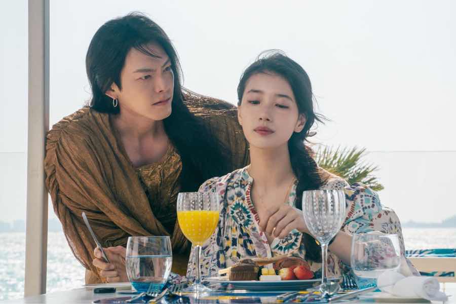 1a.409.genie-make-a-wish-kim-woo-bin-suzy-truyen-thong-spotlight-vietnam00003