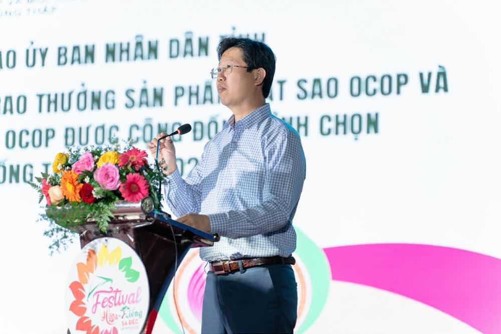 1a.43.nu-hoang-nguyen-nhu-thuy-tien-8