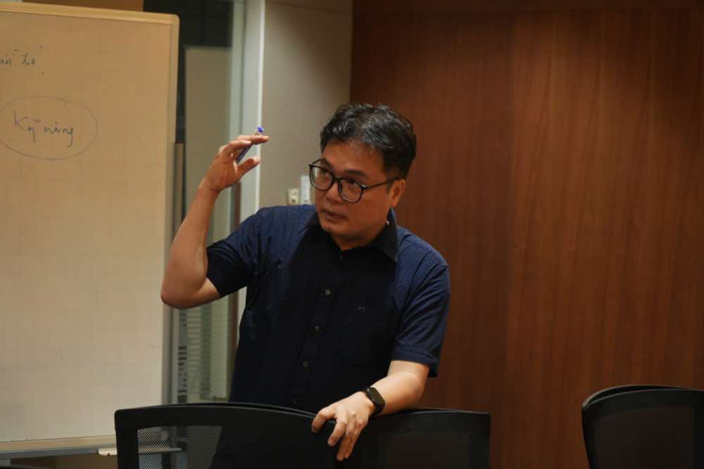 1a.615.3. Đao dien Phan Đang Di