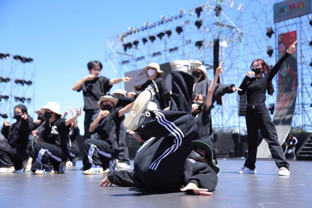 1a.855.DALAT-BEST-DANCE-CREW-2025-SPOTLIGHT-VIETNAM3