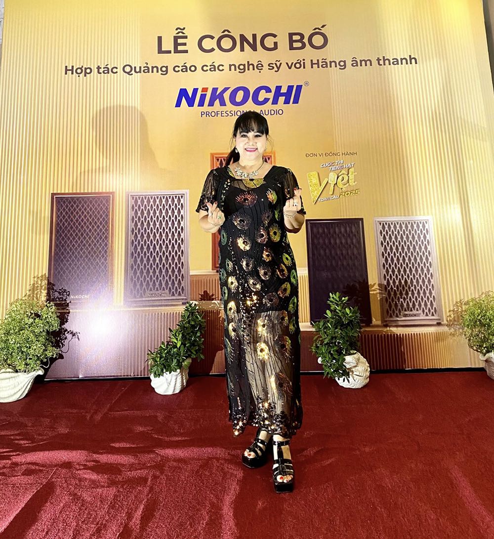 1a.897.ca si ngoc anh-spotlight-vietnam