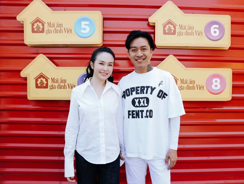 2A.01.mai-am-gia-dinh-viet-2025-tuan-hung-spotlight-vietnam-2