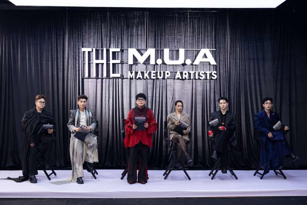 1z.112.the-mua-2026-top-3-truyen-thong-spotlight-viet-nam-00001