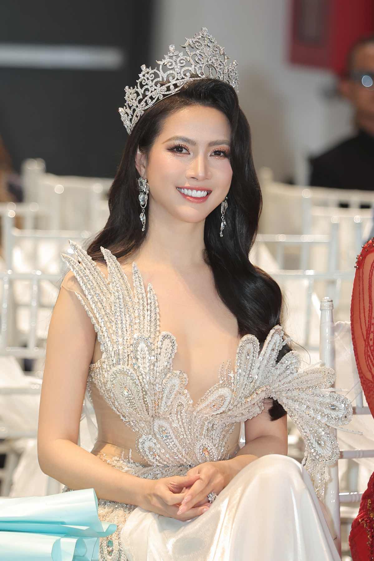 1z.160.Miss-Global-Tourism-Ambassador-2026-truyen-thong-spotlight-vietnam- 8