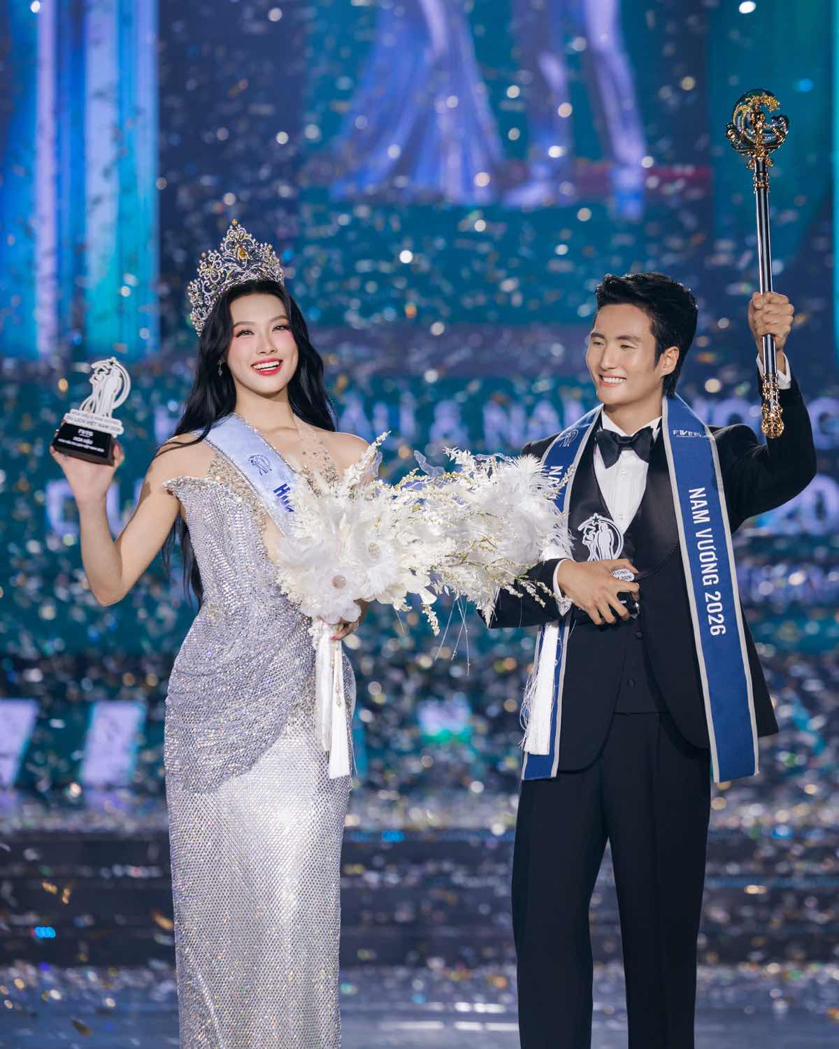 1z.294.hoa-hau-nam-vuong-du-lich-viet-nam-2026-dang-quang-tai-can-tho-truyen-thong-spotlight-viet-nam-55