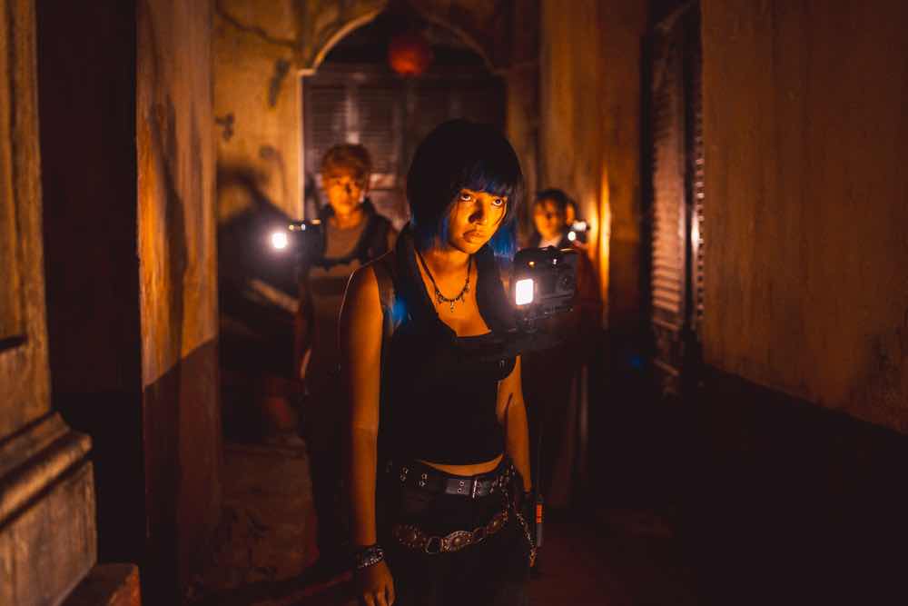 1z.295.dao-dien-hunng-tran-phim-lau-chu-hoa-truyen-thong-spotlight-vietnam-9