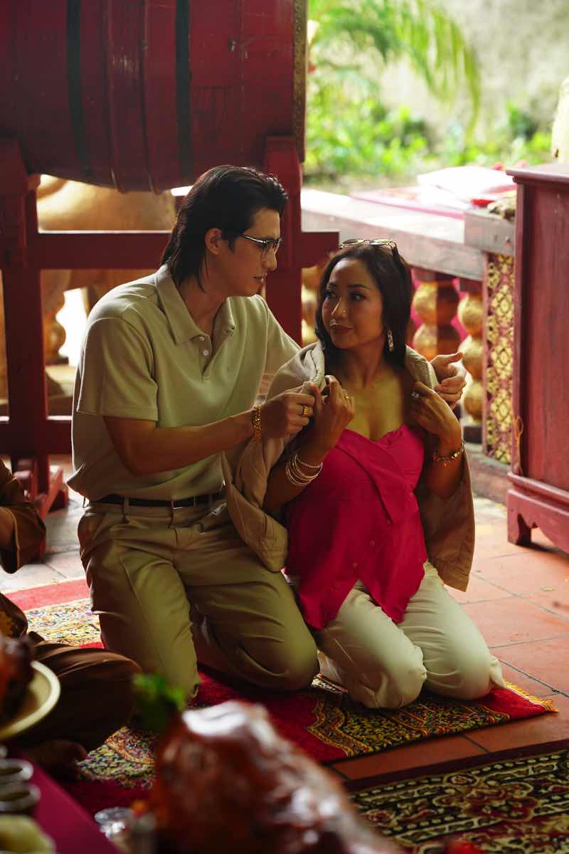 1z.400.tran-ngoc-vang-heo-nam-mong2