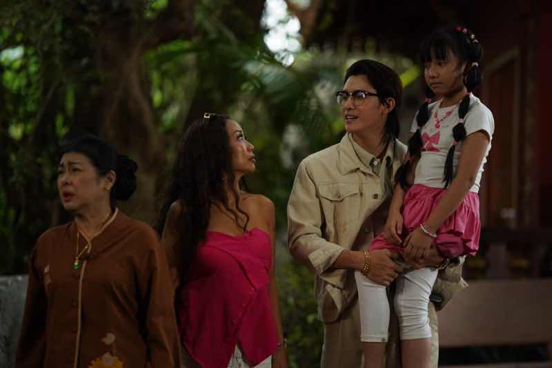 1z.400.tran-ngoc-vang-heo-nam-mong4