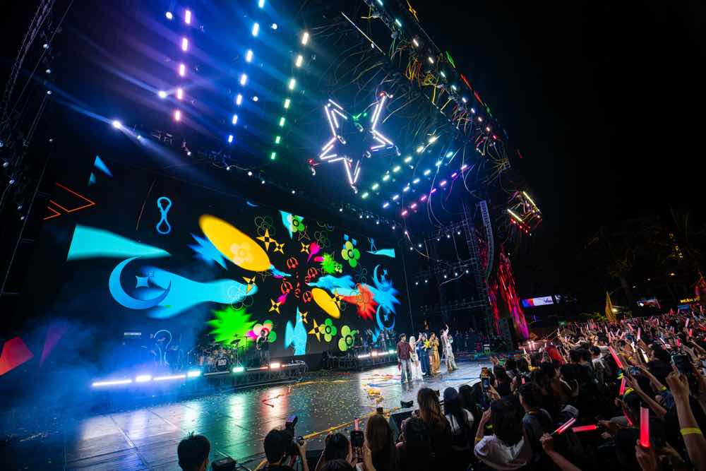 1z.499.truyen-thong-spotlight-vietnam-sao-concert-2026-9