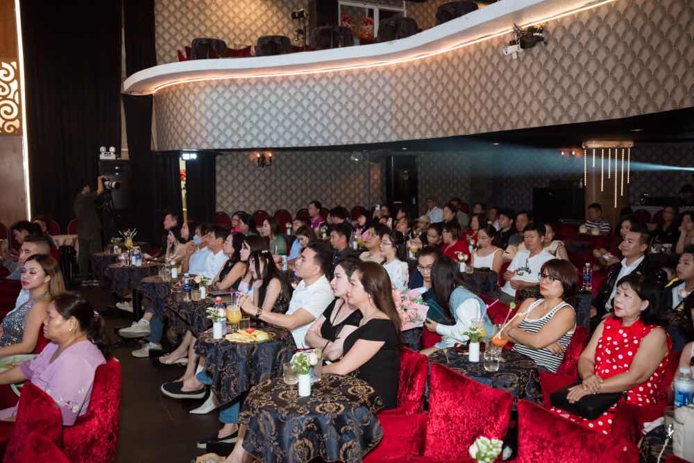 1z.509.show-yeu-doi-toi-hat-bang-cuong-truyen-thong-spotlight-vietnam-38