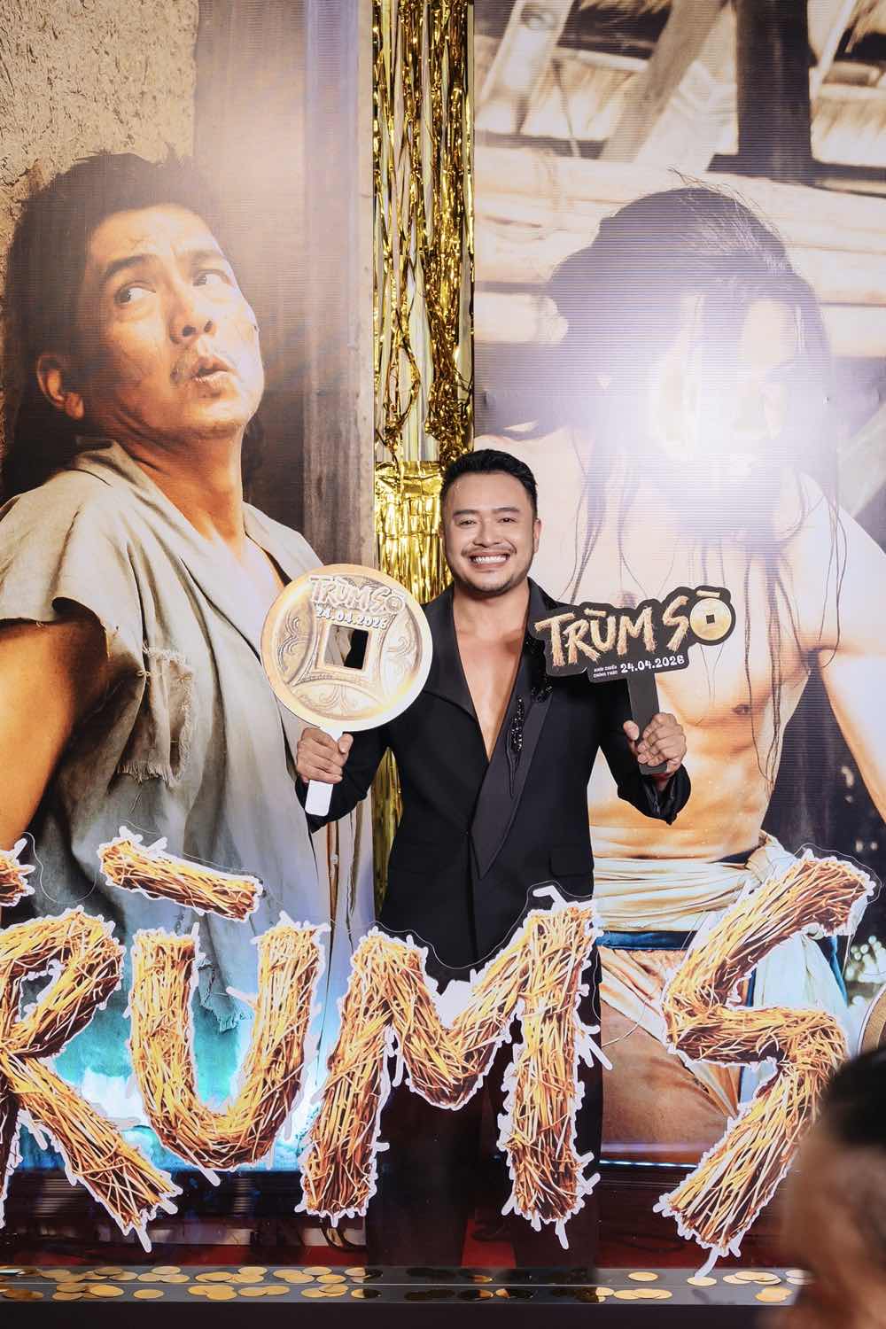 1z.510.phim-trum-so-dao-dien-duc-thinh-truyen-thong-spotlight-vietnam-22