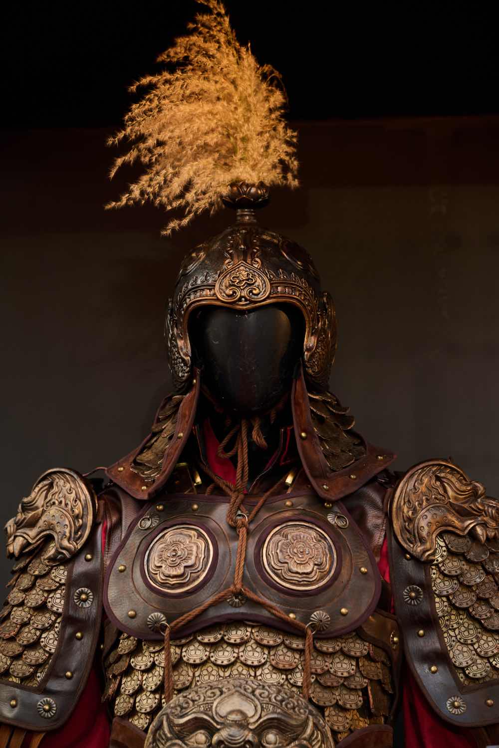 1z.539.Giap vua Đinh 5