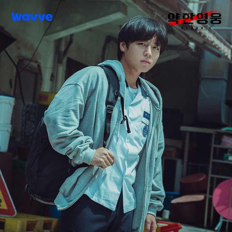 1z.925.park-ji-hoon-profile-truyen-thong-spotlight-vietnam10