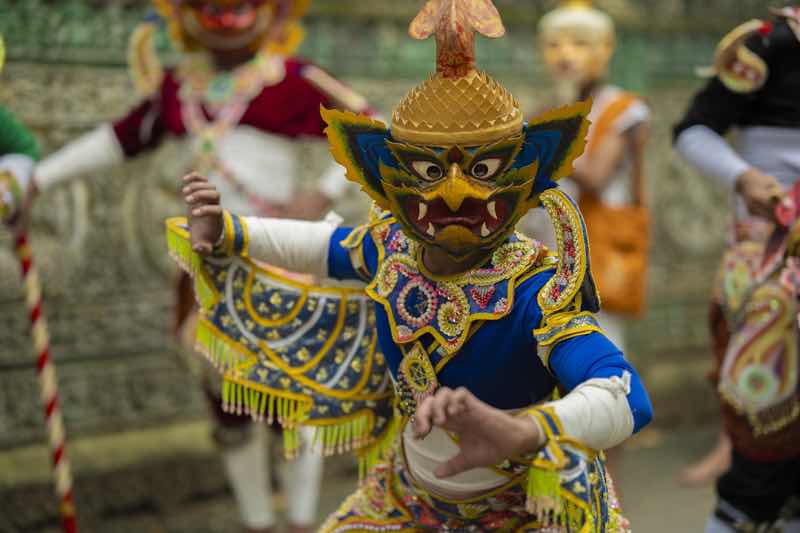 1z.937.heo-nam-mong-20