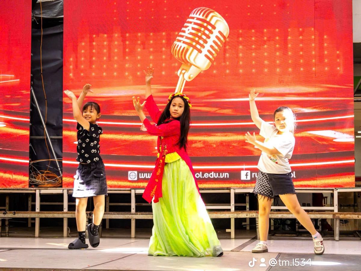 1z.970.bai-thi-chung-ket2-nguyen-pham-tu-anh-ruby-say-hi-2025-