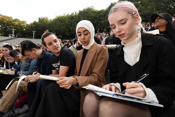 1z.991.kpop-truyen-thong-spotlight-vietnam2