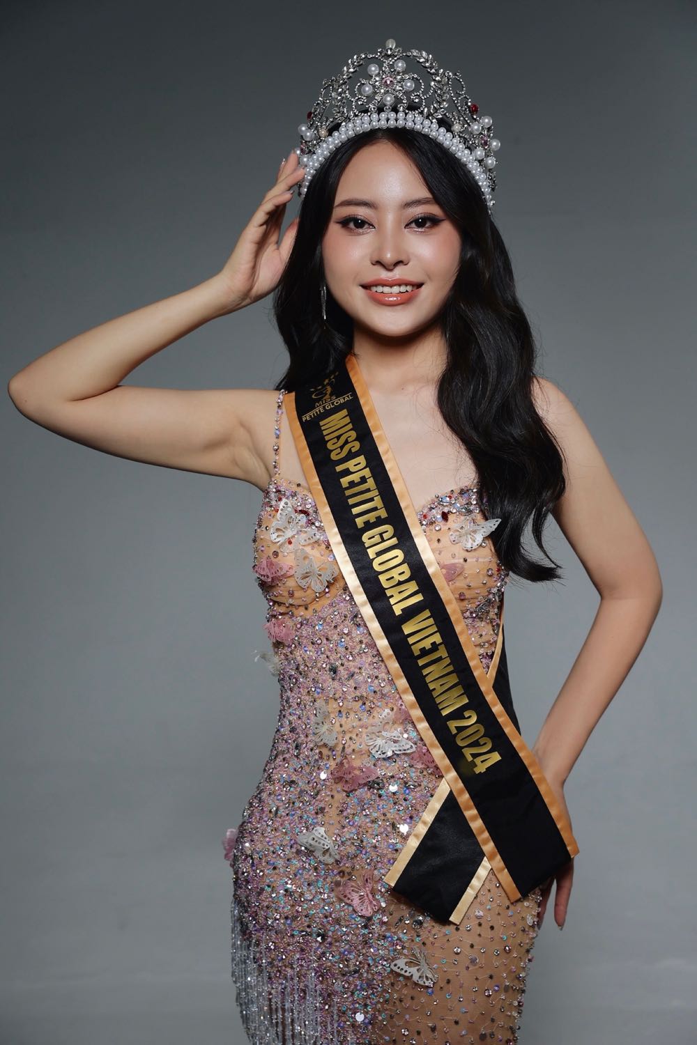 647.miss-trang-ngan2
