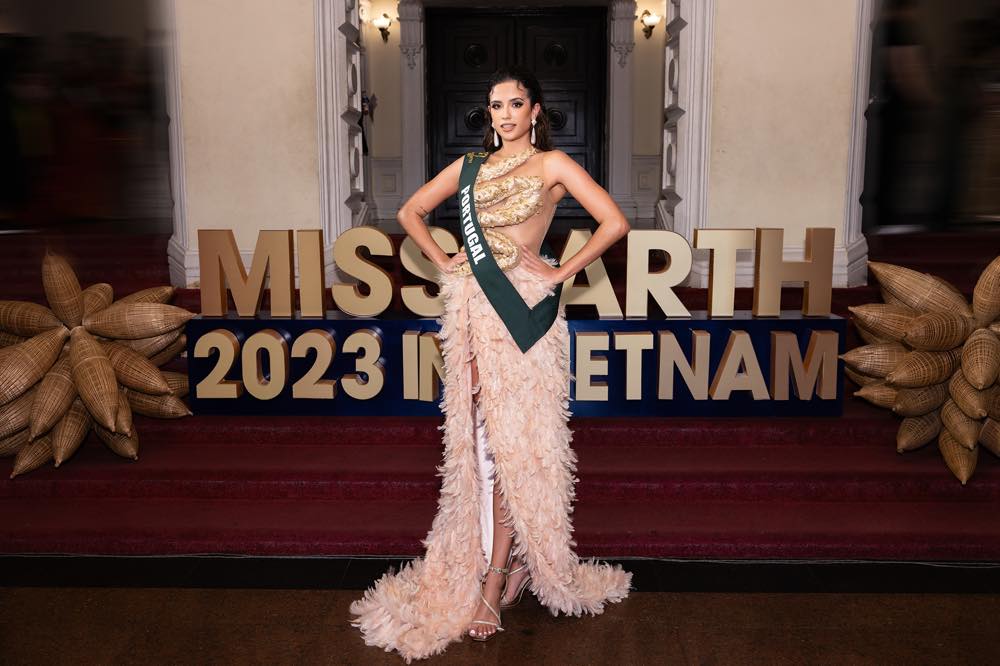 906.Miss-earth-20232