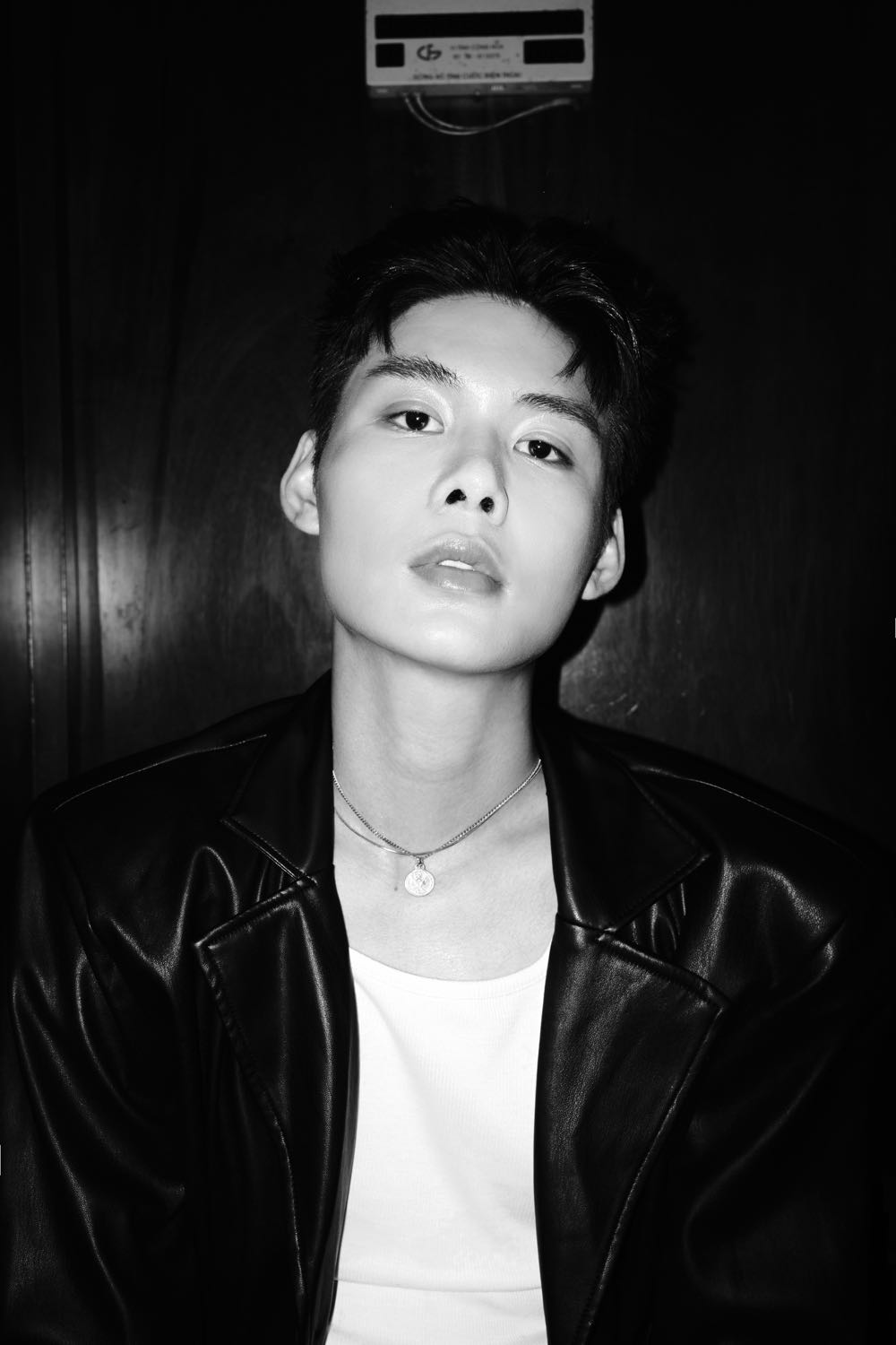 952.luc-huy-unif52