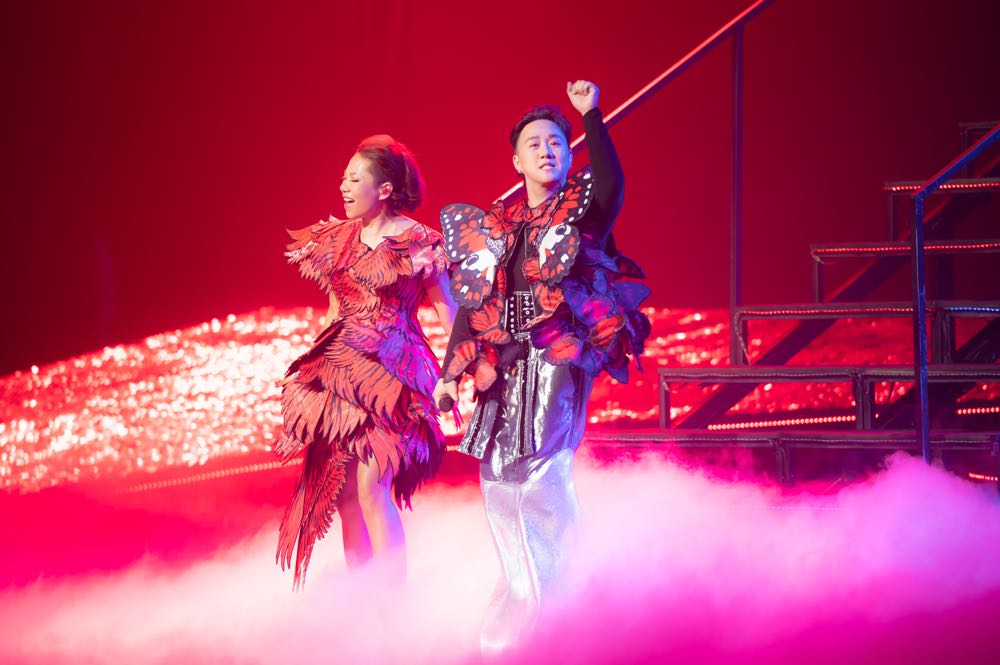 958.trung-quan-idol-concert7